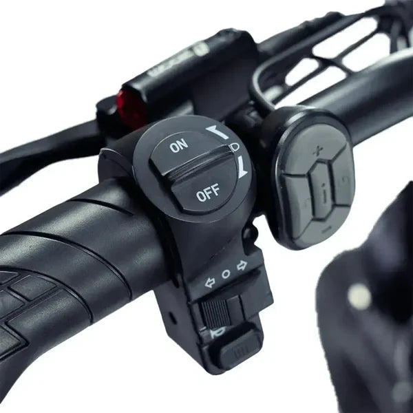 V8 Pro Max - Zwart