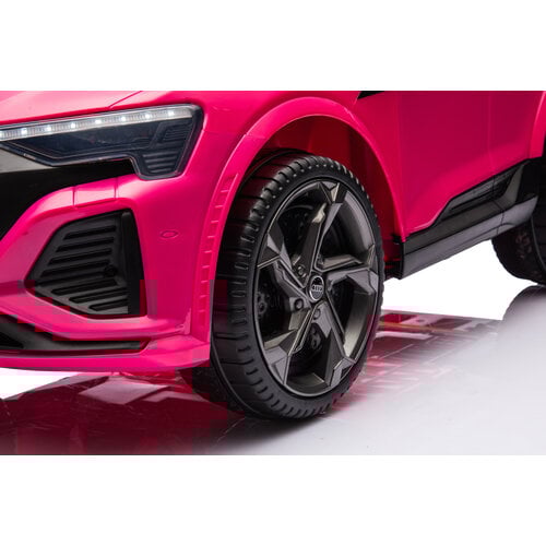 Audi SQ8 e-tron 12V Kinderauto Roze
